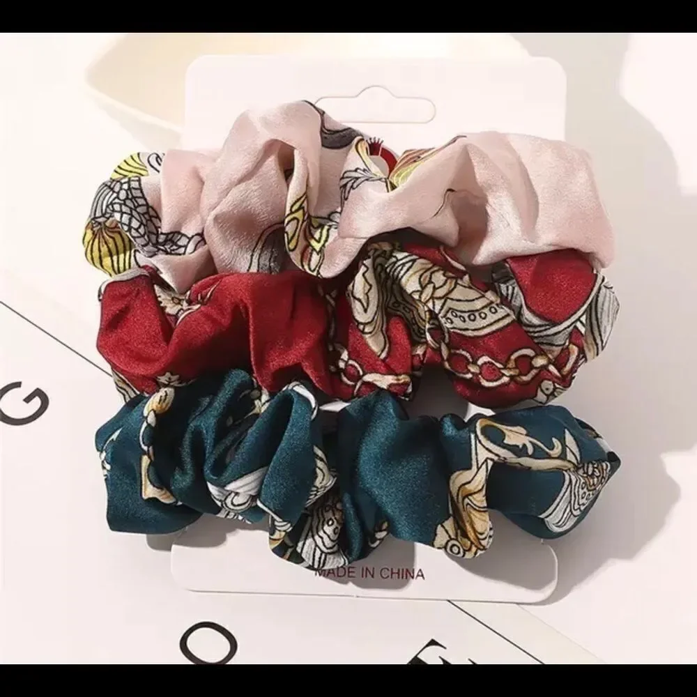 Set/3 SCRUNCHIES‎